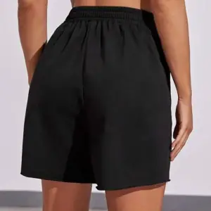 Bay Baskılı Kısa Kadın Şort Siyah Şort