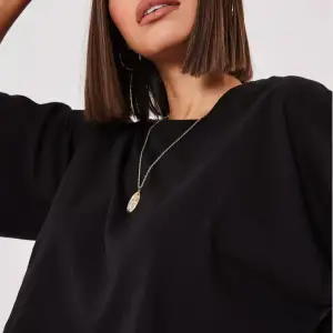 Beyaz %100 Pamuk Bisiklet Yaka Oversize Crop T-shirt