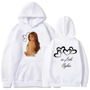 Beyaz Ayliva in Love u Sıcak