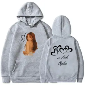 Beyaz Ayliva in Love u Sıcak