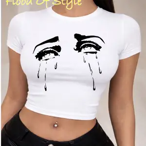 Beyaz Babby Tee ağlayan gözler Özel tasarım