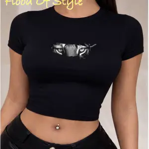 Beyaz Babby Tee aslan gözü tüglü Özel tasarım