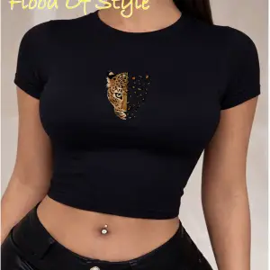 Beyaz Babby Tee aslan Özel tasarım