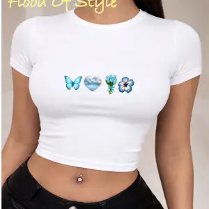 Beyaz Babby Tee bulut kalpla lekelebek Özel tasarım