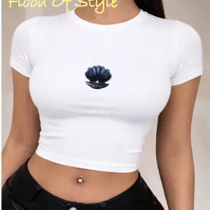 Beyaz Babby Tee deniz kabugu inci Özel tasarım