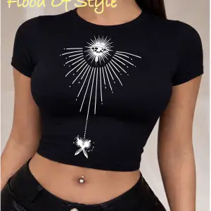 Beyaz Babby Tee göz tasarım Özel tasarım