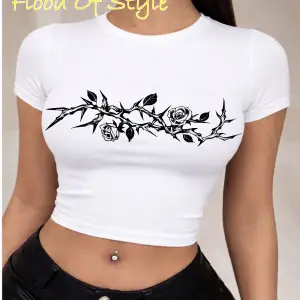 Beyaz Babby Tee gül yaprak dal Özel tasarım