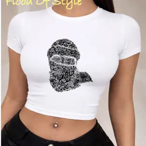 Beyaz Babby Tee kafa şal desen Özel tasarım