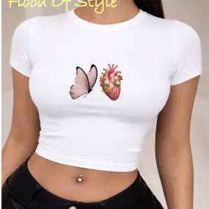 Beyaz Babby Tee kelebek kalpp Özel tasarım