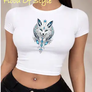 Beyaz Babby Tee kurt Özel tasarım