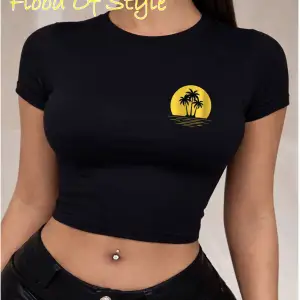 Beyaz Babby Tee minimal güneş ağaç Özel tasarım