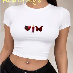 Beyaz Babby Tee mum kalp kelebek Özel tasarım