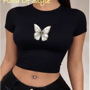 Beyaz Babby Tee taş desenli kelebek Özel tasarım