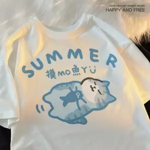 Beyaz Balıkçılık Küçük Kedi Güzel Eğlenceli Unisex Tarzı Yaz Kedi Mavi Yüze