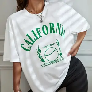 Beyaz Calıfornia Baskılı Oversize