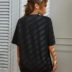 Beyaz Calıfornia Baskılı Oversize