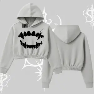 Beyaz Crop Kapşonlu Sweatshirt Vampir Dış