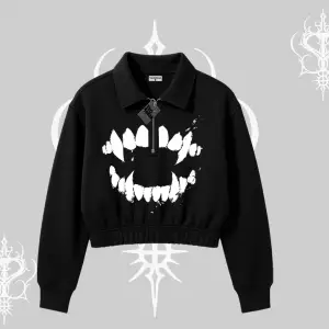 Beyaz Crop Yarım Fermuarlı Sweatshirt Vampir Dış