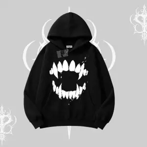 Beyaz Kapşonlu Sweatshirt Vampir Dış