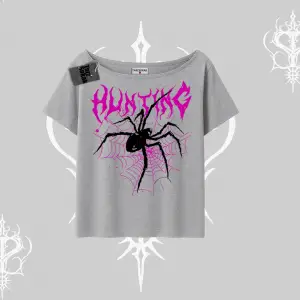 Beyaz Kayık yaka Tişört Autumn Spider