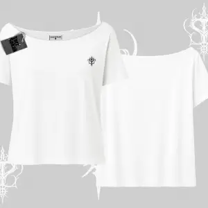 Beyaz Kayık yaka Tişört Özel logolu