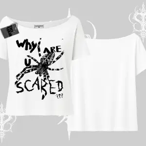 Beyaz Kayık yaka Tişört Why are u Scared