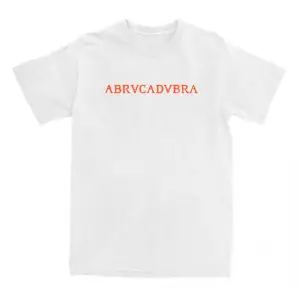Beyaz kıyafetleri Abracadabra Lady Gaga Mayhem leri Tees Yuvarlak Boyu
