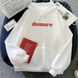 Beyaz kıyafetleri Demure mektup kırmızı grafik Hoodiesyumuşak Moletom