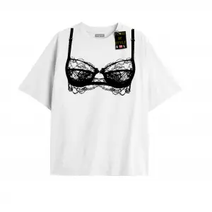 Beyaz Oversize T-shirt dantali Özel tasarım