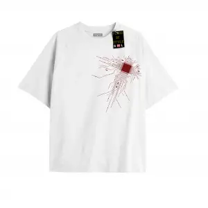 Beyaz Oversize T-shirt minimal çizgiler Özel tasarım