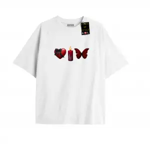 Beyaz Oversize T-shirt mum kalp kelebek Özel tasarım