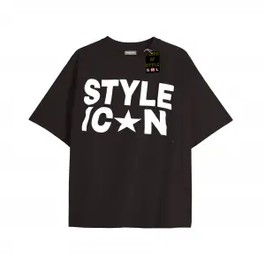 Beyaz Oversize T-shirt style Özel tasarım