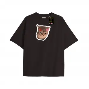 Beyaz Oversize T-shirt tatlı kızgın kedi Özel tasarım