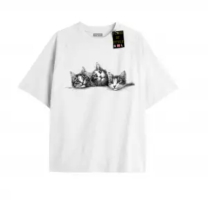 Beyaz Oversize T-shirt üçlü kedi Özel tasarım