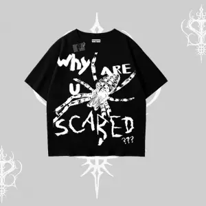 Beyaz Oversize Tişört Why are u Scared