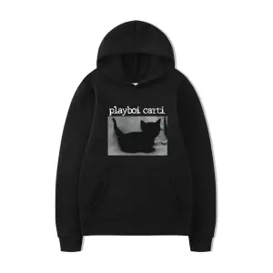 Beyaz Playboi Carti rapçi siyah kedi