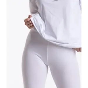 Beyaz Renkli, Düz, Kısa Kollu Boyfriend T-shirt Ve Biker Tayt Takım