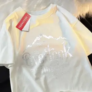 Beyaz Sokak Hip-Hop Nefes Estetik Vintage Yaz Sokak Şıklığı Kişilik Gra