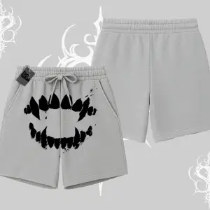 Beyaz Şort Vampir Dış