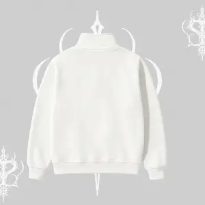 Beyaz Yarım Fermuarlı Sweatshirt Vampir Dış