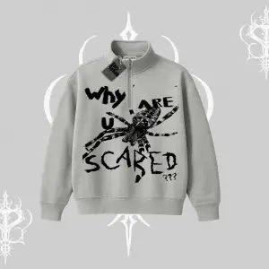 Beyaz Yarım Fermuarlı Sweatshirt Why are u Scared