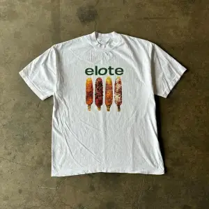 Beyaz Yaz Ağır Retro İngilizce Harfler Baskılı Yuvarlak Boyun Spor Sokak Y