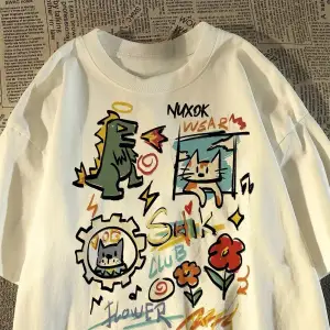 Beyaz Yeni Amerikan Marka Retro Karikatür Yaz Baskılı anlar Hong Kon