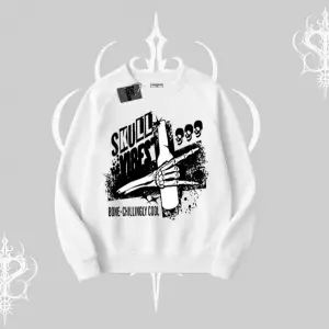 Biskilet Sweatshirt Skull Impact Bone Chilling Street Icon