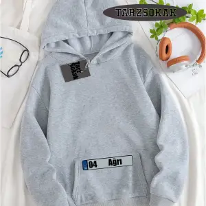 Biskilet Yaka Sweatshirt Beyaz 04 Ağrı Özel Tasarım Plaka Detaylı