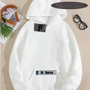 Biskilet Yaka Sweatshirt Beyaz 16 Bursa Özel Tasarım Plaka Detaylı