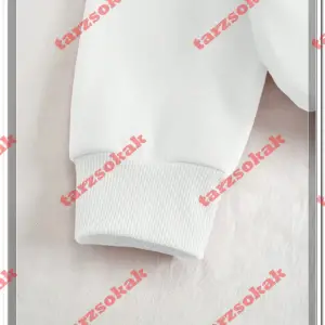 Biskilet Yaka Sweatshirt Beyaz 25 Erzurum Özel Tasarım Plaka Detaylı