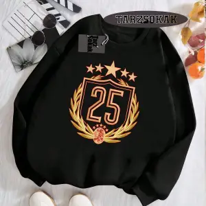 Biskilet Yaka Sweatshirt Beyaz 5 KUPALI 5 Yıldızlı Özel Tasarım
