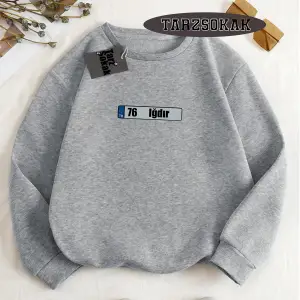 Biskilet Yaka Sweatshirt Beyaz 76 Iğdır Özel Tasarım Plaka Detaylı