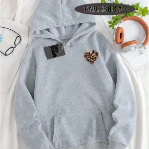 Biskilet Yaka Sweatshirt Beyaz EL GATO Özel Tasarım